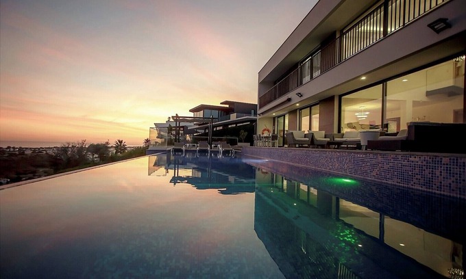 Cerro de Aguia Villa | PROMO 10% MONTHLY DISCOUNT! Sea View, Private Heatable Pool, AC, Wifi