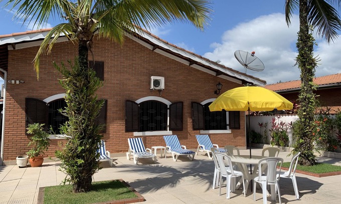 Centro Casa | ¡Promoción en Bertioga a menos de 200m de la playa !!