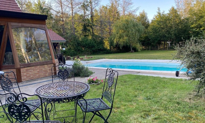 La Ferte-Saint-Cyr Cabaña | PROPIEDAD CON 3 * PISCINA CLIMATIZADA