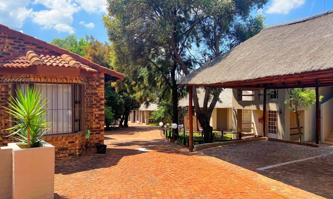Greater Johannesburg Metropolitan Area Casa | Protea Ridge Guest Cottages