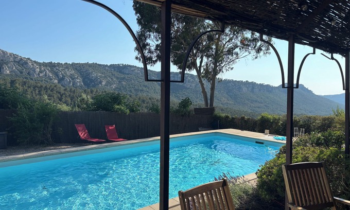 Evenos Casa | Provencal house with private pool near Bandol