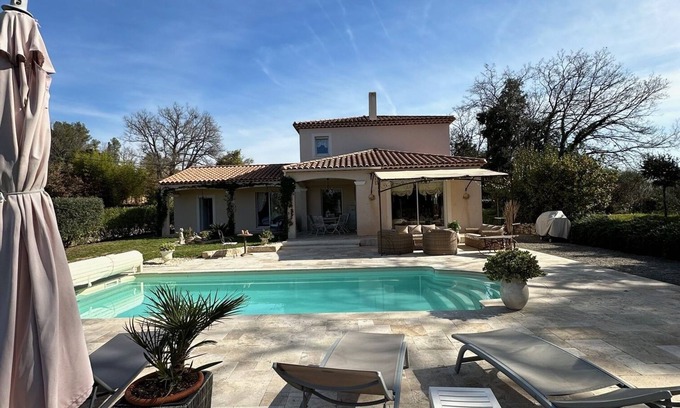 Draguignan Casa | ---- LA VILLA CARLINE -----