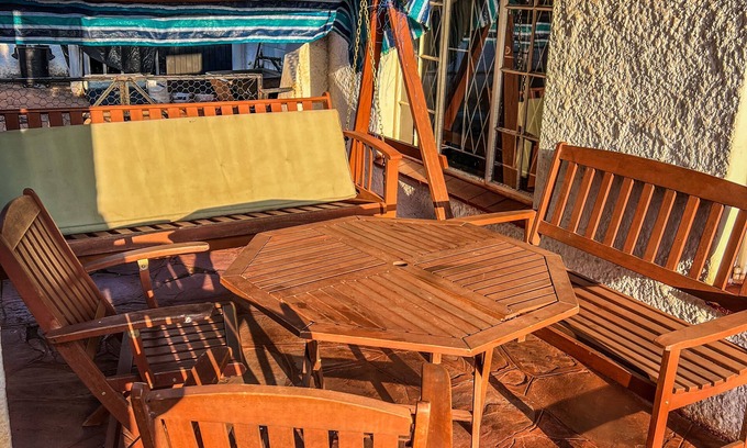 Harare East Casa | PROXIMITY! Gorgeous 2 Bedroom Lodge - Centre of Harare’s Social Scene