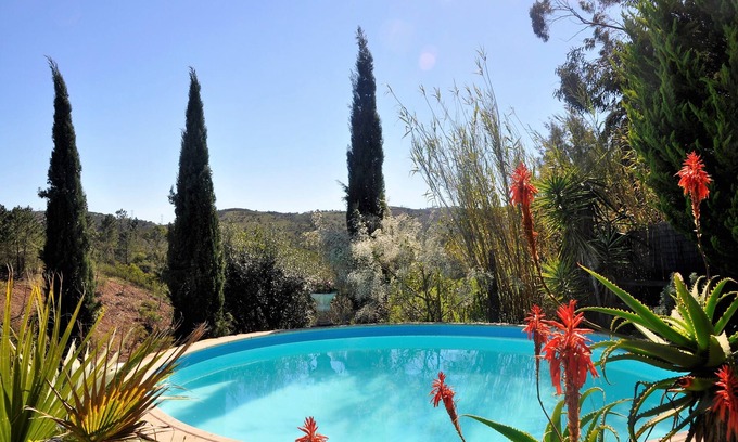 Fonte do Bispo Otro | Casa única con piscina en medio de un oasis de calma