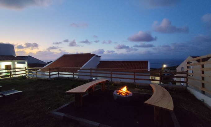Nordeste Casa | Centenary house with spacious areas located in the green heart of São Miguel!