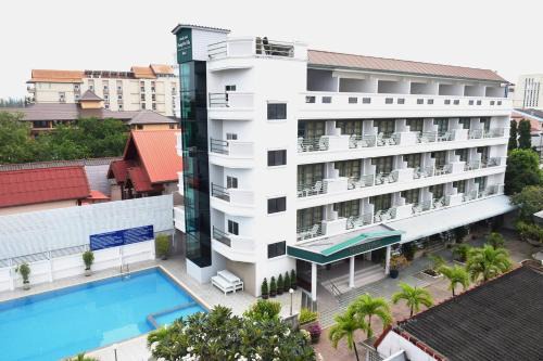 Hua Hin Hotel | Puangpen Villa Hotel