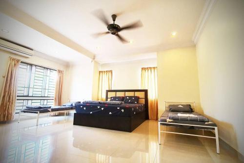 Puchong Casa | Puchong Semi D Homestay spacious 4 rooms