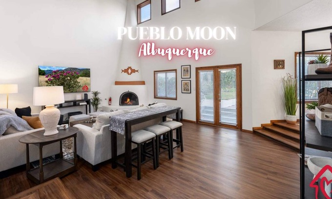 Northeast Heights Casa | Pueblo Moon w/ Pool - An Irvie Home