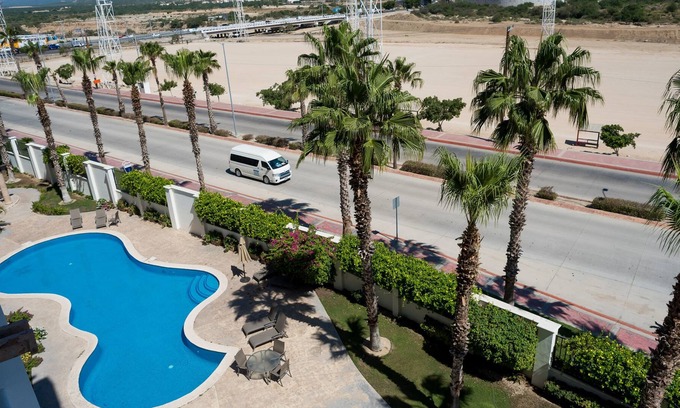 El Médano Ejidal Condominio | Puerta Cabos Village H502 2BR by Casago