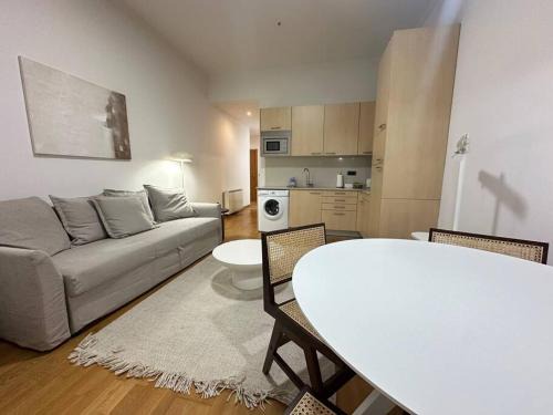 Casco Vello Apartamento | Puerta del Sol, piso con clase