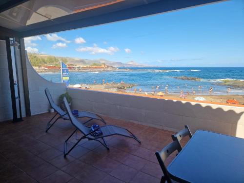 Banaderos Apartamento | puertillobeachfront serenity