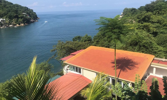 Boca de Tomatlán Apartamento | Casa de vacaciones familiar en Puerto Vallarta, frente a la playa