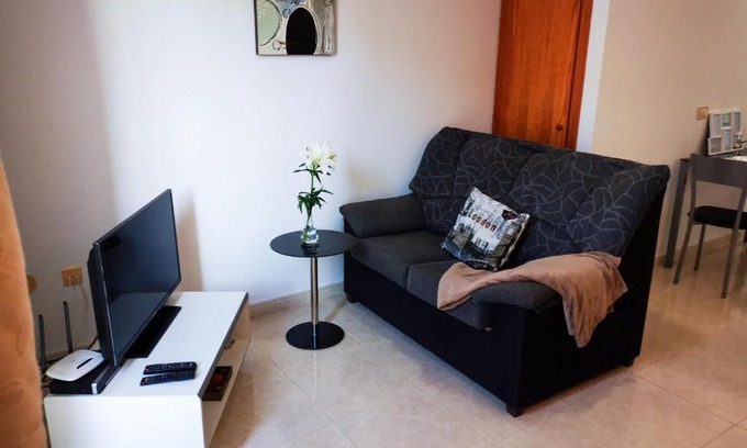 Playa San Juan Apartamento | Puesta de Sol Rentals 2BR