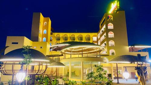 Ujjain Complejo | Pukhraj Club And Resort