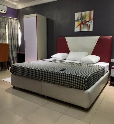 Surulere Hotel | Pulville Boulevard Hotel