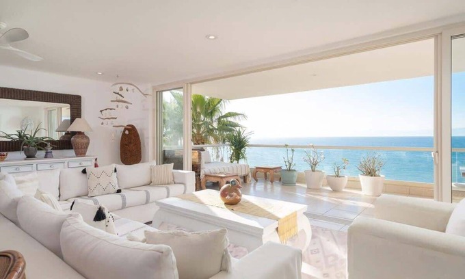 Emiliano Zapata Apartamento | Oceanfront Luxury-Stunning Views &ConciergeService