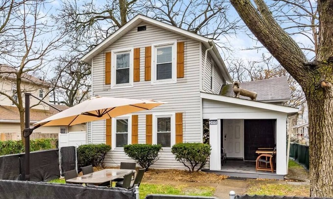 Old North Columbus Casa | ★ Puppy Christmas ★ Private Home Near OSU ★