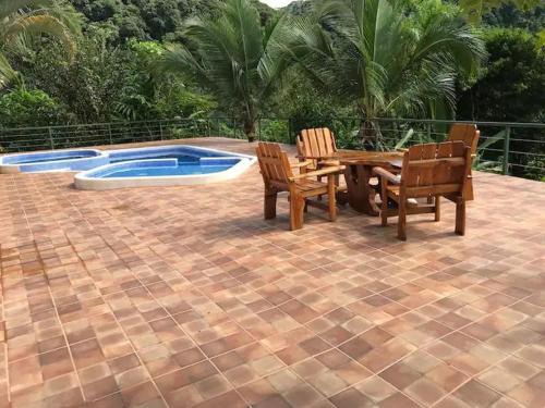San Lorenzo Casa | Pura Natura Lodge Arroyo