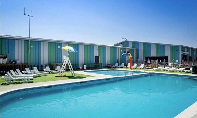 Clacton-on-Sea Casa | Pura Vida-stunning 2-bed Caravan in Clacton-on-sea