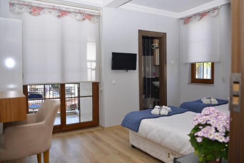 Eski Lara Hotel | Pure Diamond Hotel