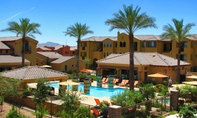 Fox Crossing Apartamento | Pure Suites Chandler 2 Bed Pool Gym Spa EV