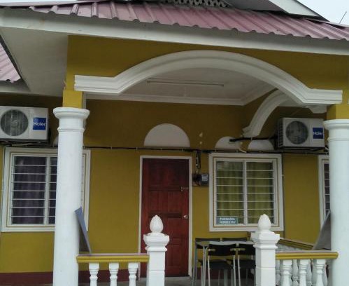 Ijok Casa | Purnama Homestay
