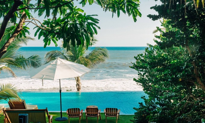 El Zonte Hotel | Puro Surf Hotel and Academy
