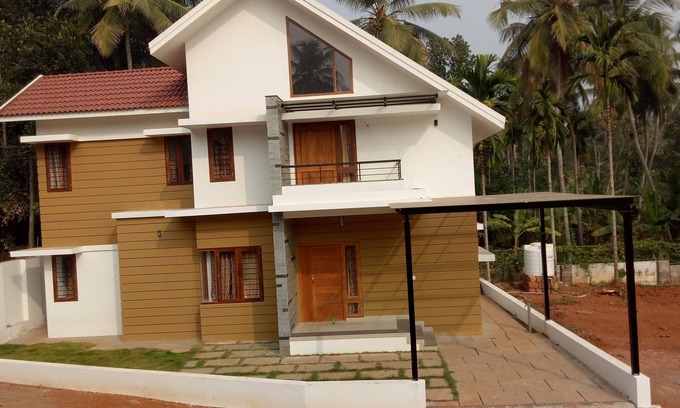 Kozhikode Casa | Villa de hierba púrpura en calicut cerca del camino wayanad. A 8 km de la ciudad. Quedarse en casa