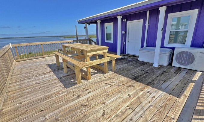 Golden Meadow Casa | Purple Pelican - Boat Access - Island Realty