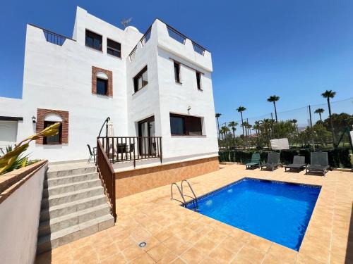 Motril Villa | PUSHE Village Playa Granada Beach & Golf 3