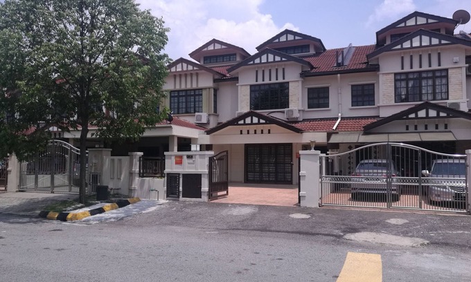 Bandar Puteri Puchong Casa | Puteri 6 Homestay Puchong