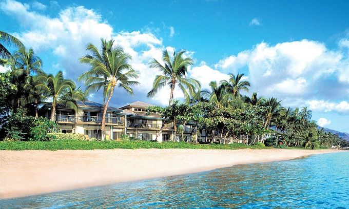 Historic Lahaina Front Street Condominio | Puunoa Beach Estates