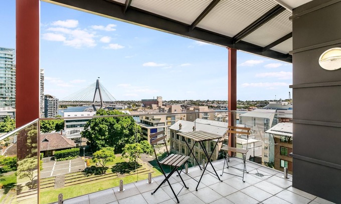 Pyrmont Apartamento | Pyrmont - BOW66 - Bowman Street - Spacious 3BR in Jacksons Landing with Balcony, Views Resort Facilities