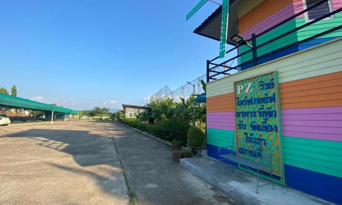 Phrae Cama Y Desayuno | PZ วิวล์ สนามไดร์ฟกอล์ฟและห้องพัก