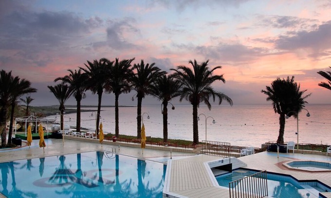 Qawra Hotel | QAWRA Palace Resort & SPA