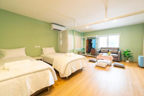 Bang Khlo Apartamento | Quadruple Studio Suite with Balcony