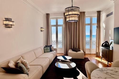Old Town Apartamento | QUAI PROMENADE VIEW Balcony with breathtaking view