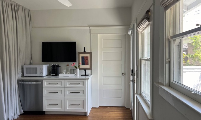 Mission Hills Apartamento | Quaint 1-Bed Suite in Mission Hills