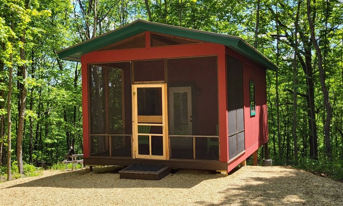 Glenwood City Cabina | Quaint 1-bedroom camper cabin in County Park!