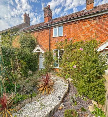 Syderstone Casa | Quaint 2 bed cottage near North Norfolk Coast - Harpers Cottages
