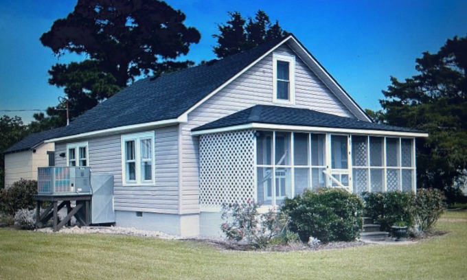 Swanquarter Casa | Quaint 3bedroom house in Swan Quarter with WiFi & AC. Close to public boat ramp.
