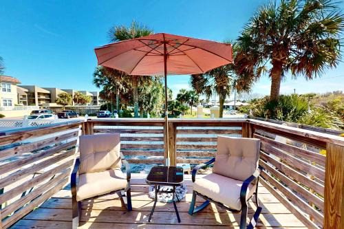 Vilano Beach Casa | Quaint Beach View St Aug Home - Lasolas