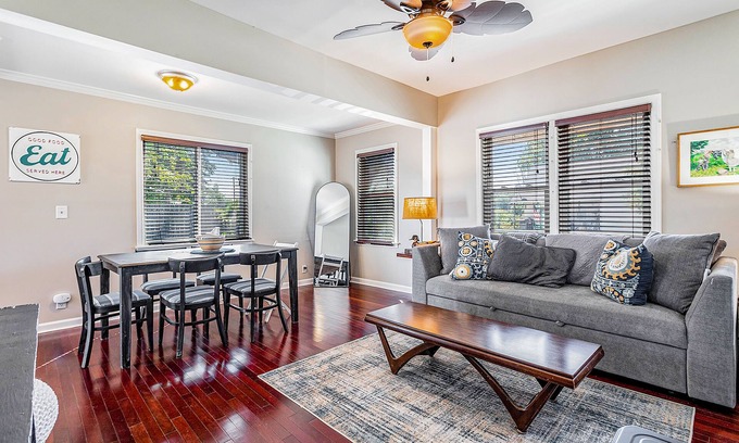 Three Oaks Casa | Quaint, budget-friendly home walking distance to town with grill - dog-friendly
