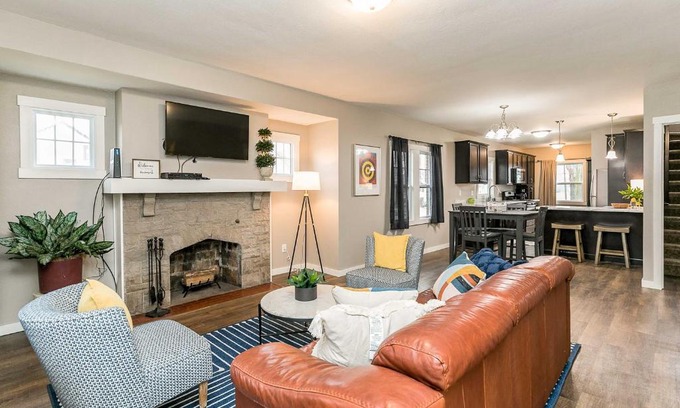 Southwest Area Casa | Quaint Cedar Rapids Home - 1 5 Mi to Downtown