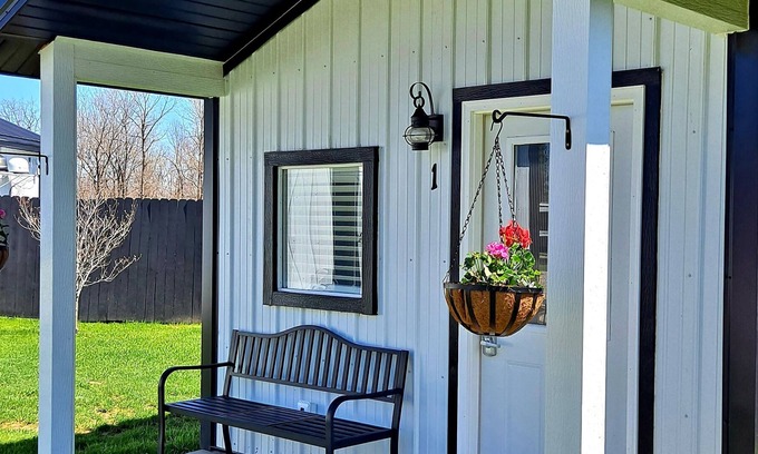 Lebanon Cabaña | Quaint Cottage