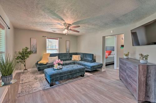 Murfreesboro Casa | Quaint Downtown Murfreesboro Cottage with Lush Yard