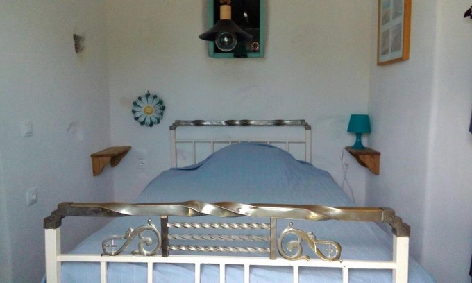 Korithi Casa | Quaint Greek Cottage, Rural Setting, Great Views.