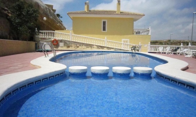 Residencial Benimar Casa | Pintoresca casa de vacaciones en Rojales con piscina