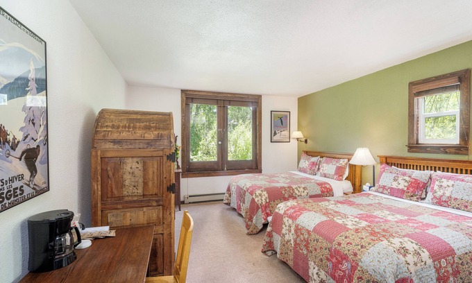 Telluride Hotel | Quaint Lodge cerca del centro de la ciudad con ubicación privilegiada en el río