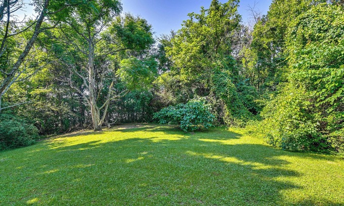 Oxford Cabaña | Quaint Oxford Home ~ 2 Mi to Ole Miss & The Grove!